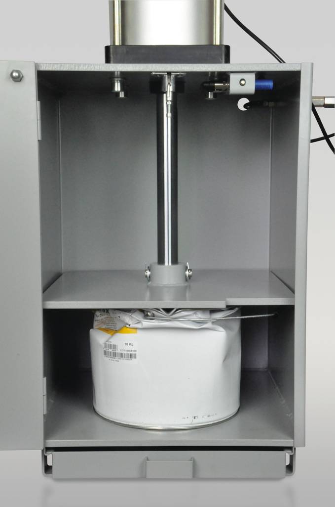 Bodyshop 30 litre pneumatic can crusher